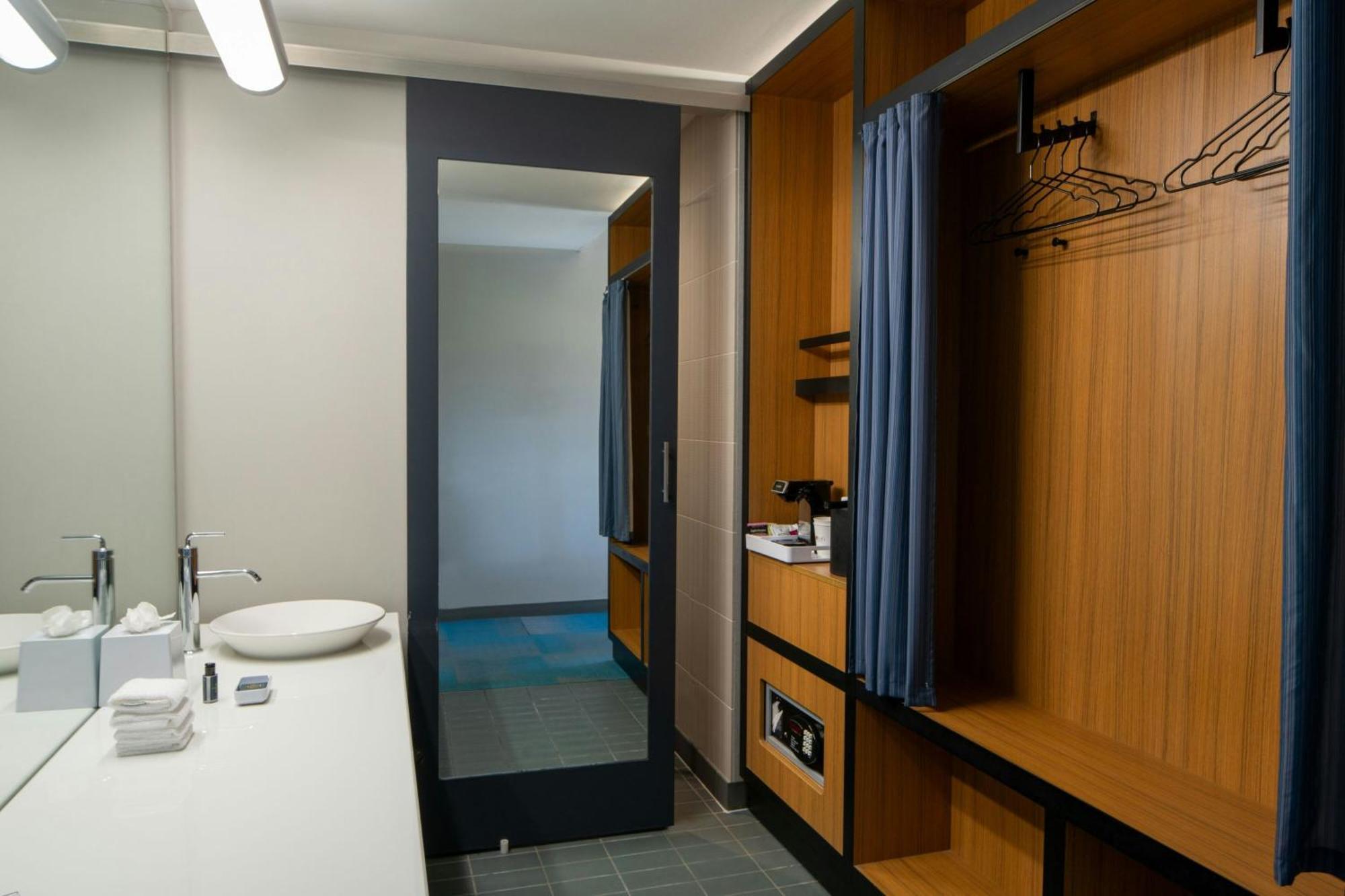 Aloft Green Bay Hotell Eksteriør bilde